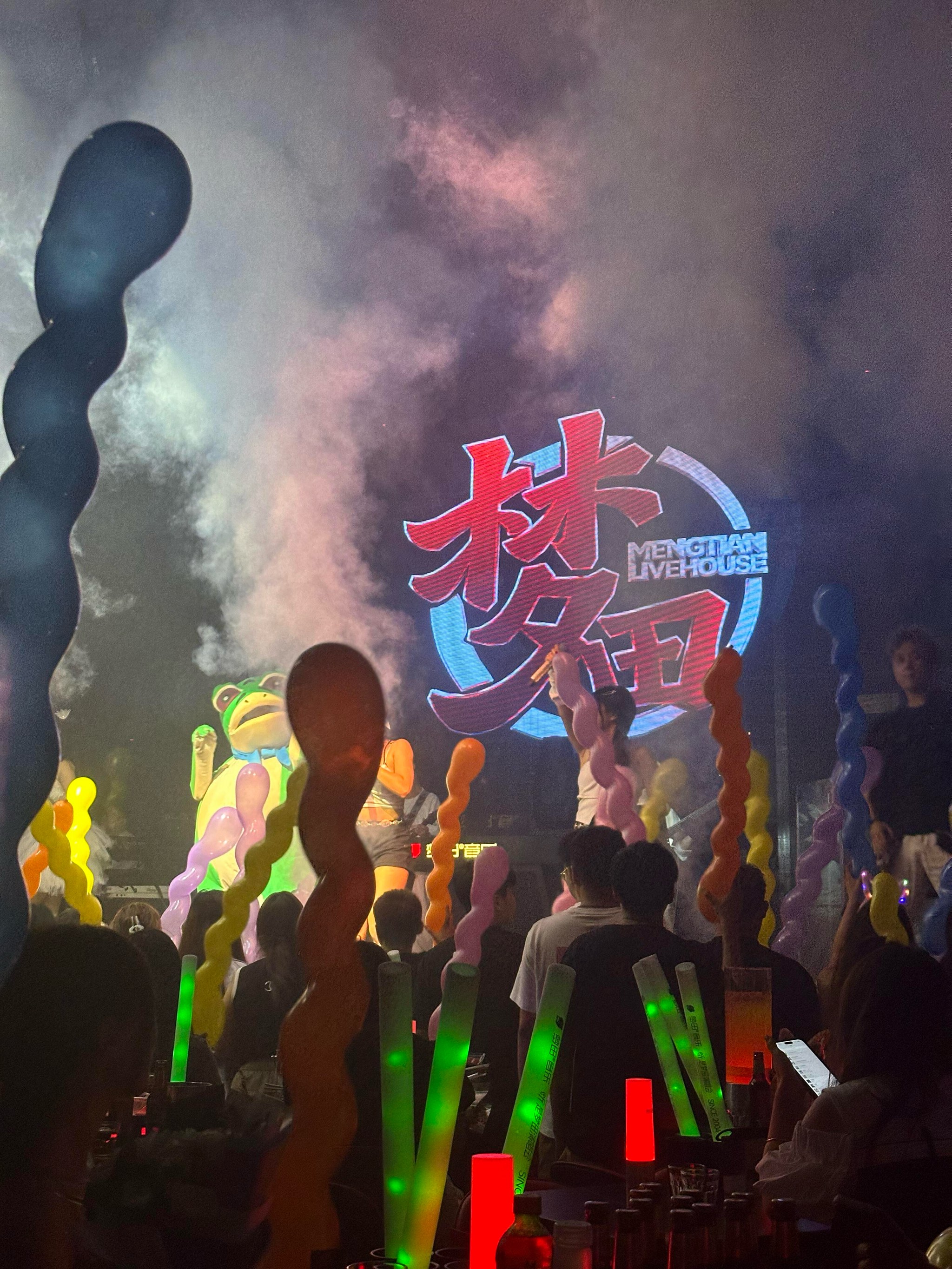河源商务ktv低端场，畅享时尚音乐空间-龙川县ktv预定